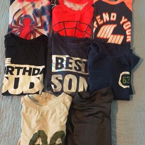 Spider-Themed Kids Short Sleeve Tee - Red and Blue